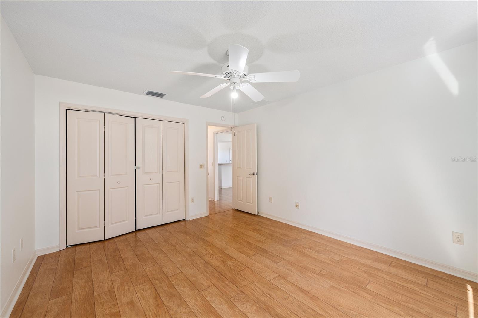 Image 17 of 19 For 2519 Hanlon Terrace