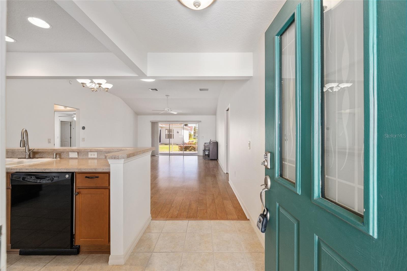 Image 4 of 19 For 2519 Hanlon Terrace