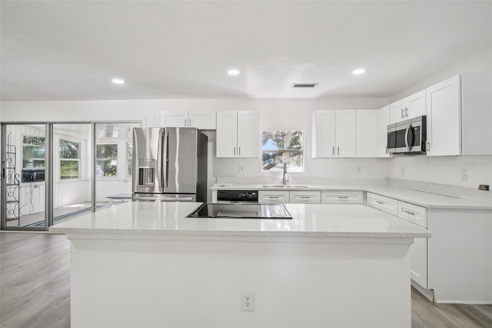 Image 13 of 62 For 5989 159th Court