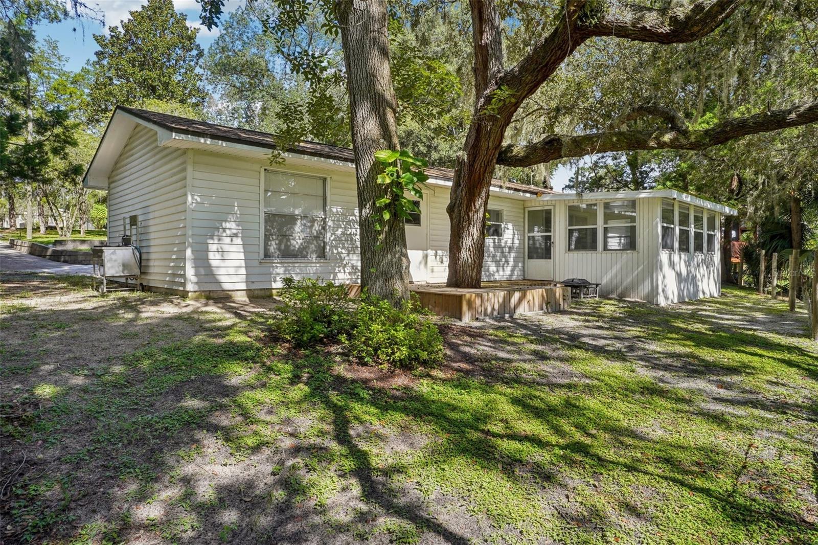 Image 37 of 62 For 5989 159th Court