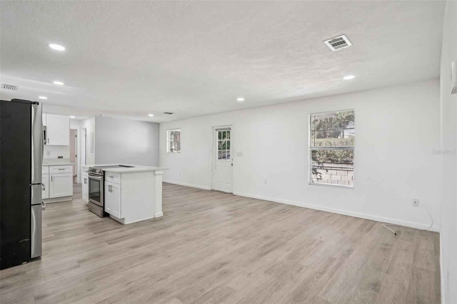 Image 9 of 62 For 5989 159th Court