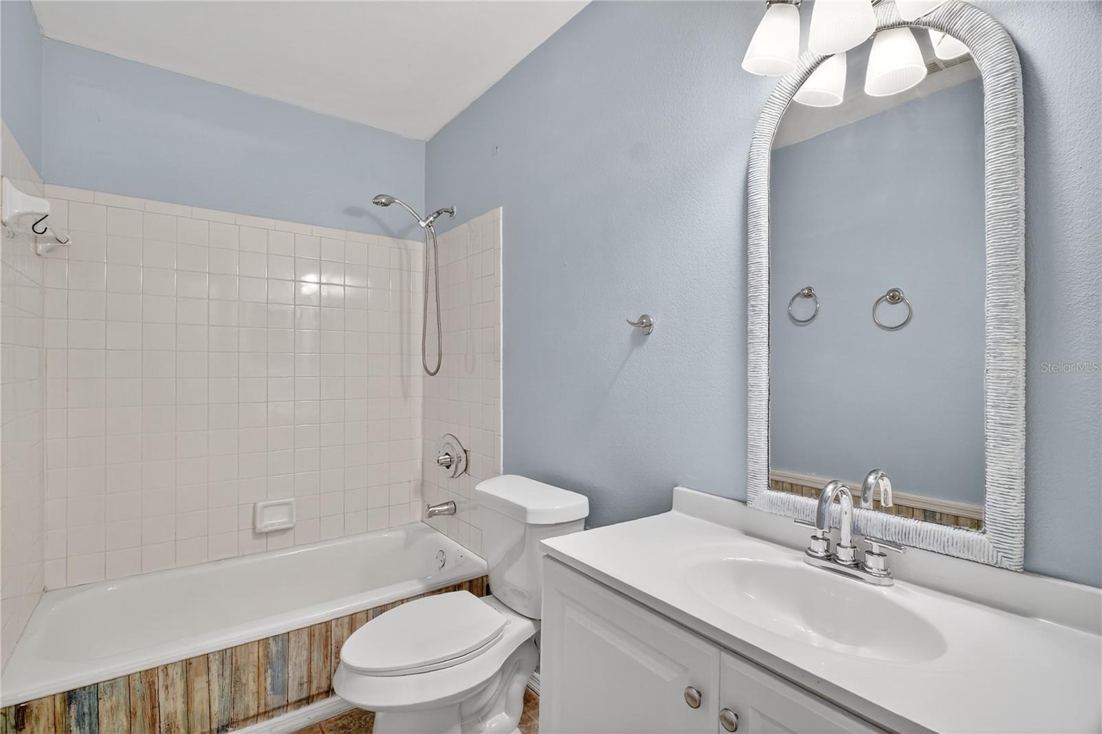 Image 17 of 20 For 30135 Tavares Ridge Boulevard 19