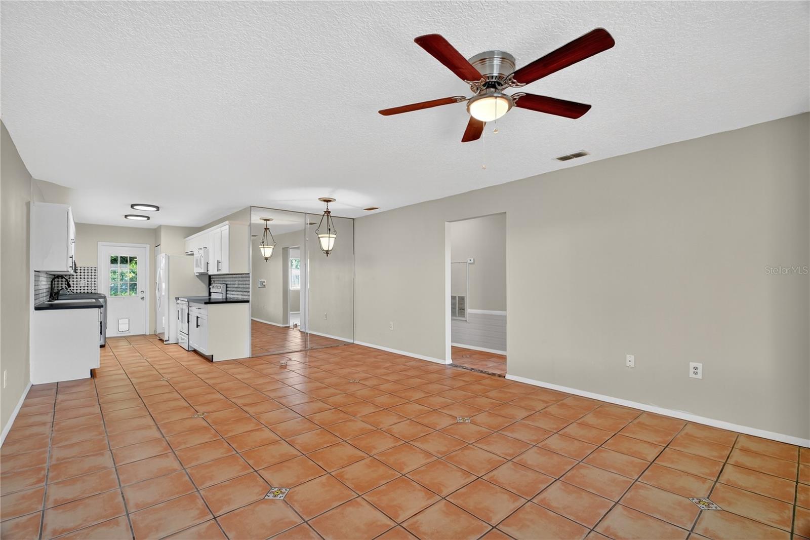 Image 7 of 20 For 30135 Tavares Ridge Boulevard 19