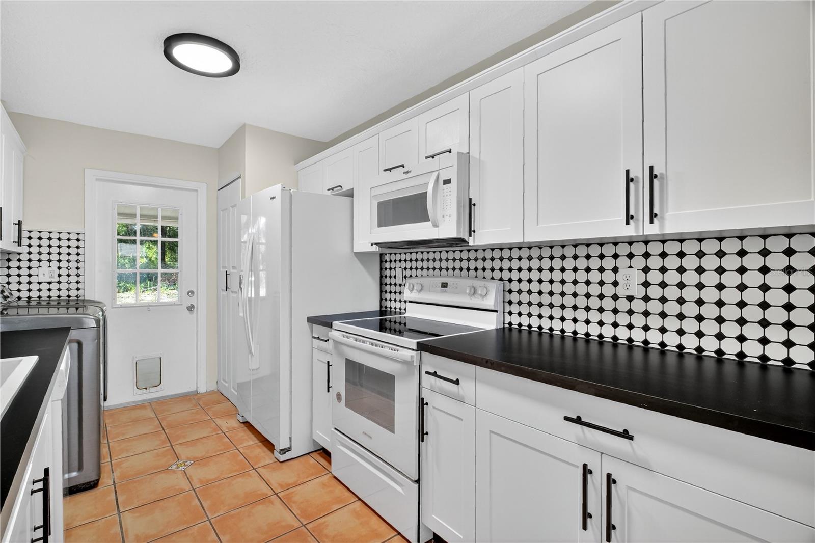 Image 9 of 20 For 30135 Tavares Ridge Boulevard 19
