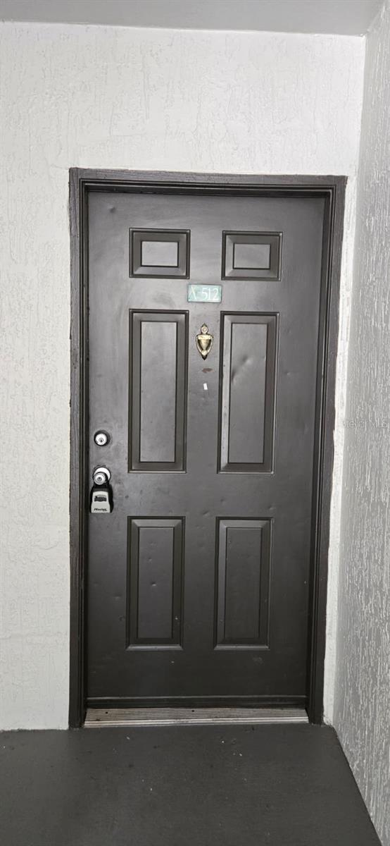 Image 2 of 21 For 14001 Fairway Island Drive 512