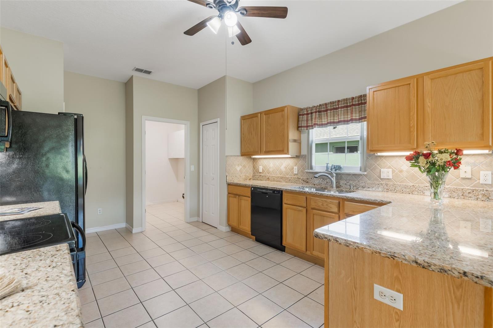 Image 11 of 61 For 24502 Parlange Court