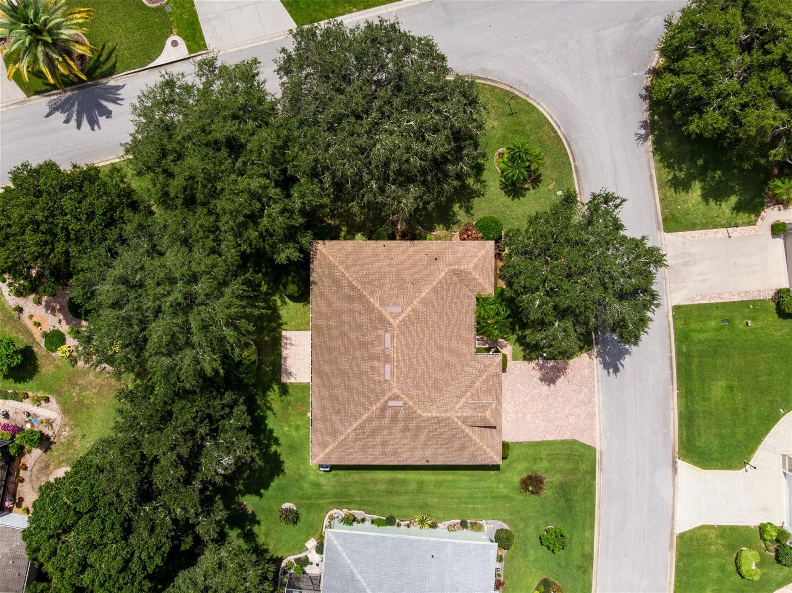 Image 29 of 61 For 24502 Parlange Court