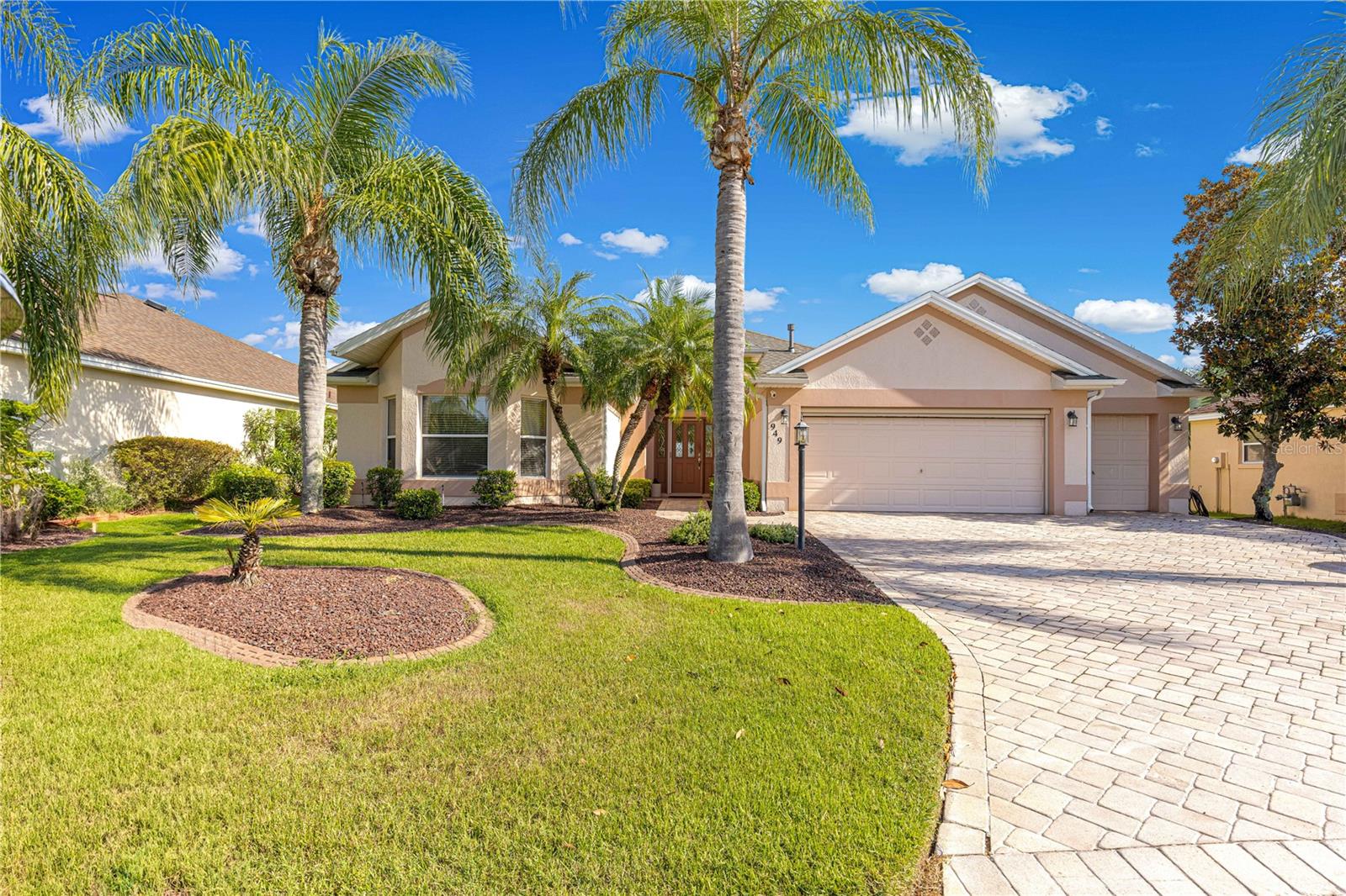 Details for 949 Isle Of Palms Path, THE VILLAGES, FL 32162