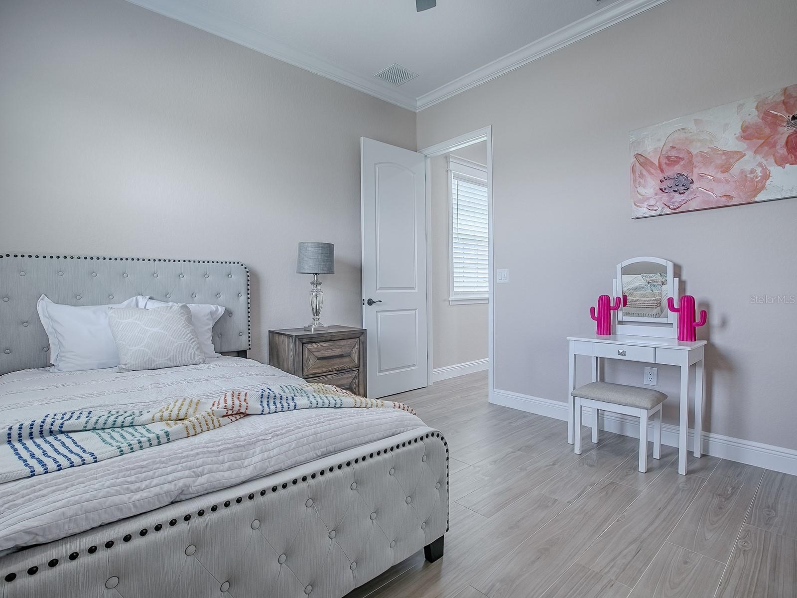 Listing photo id 25 for 12623 49th Drive