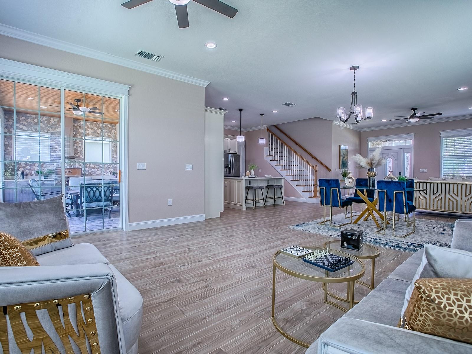 Listing photo id 7 for 12623 49th Drive
