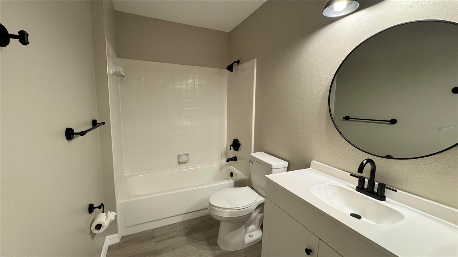 Image 22 of 35 For 12443 Tavares Ridge Circle 74