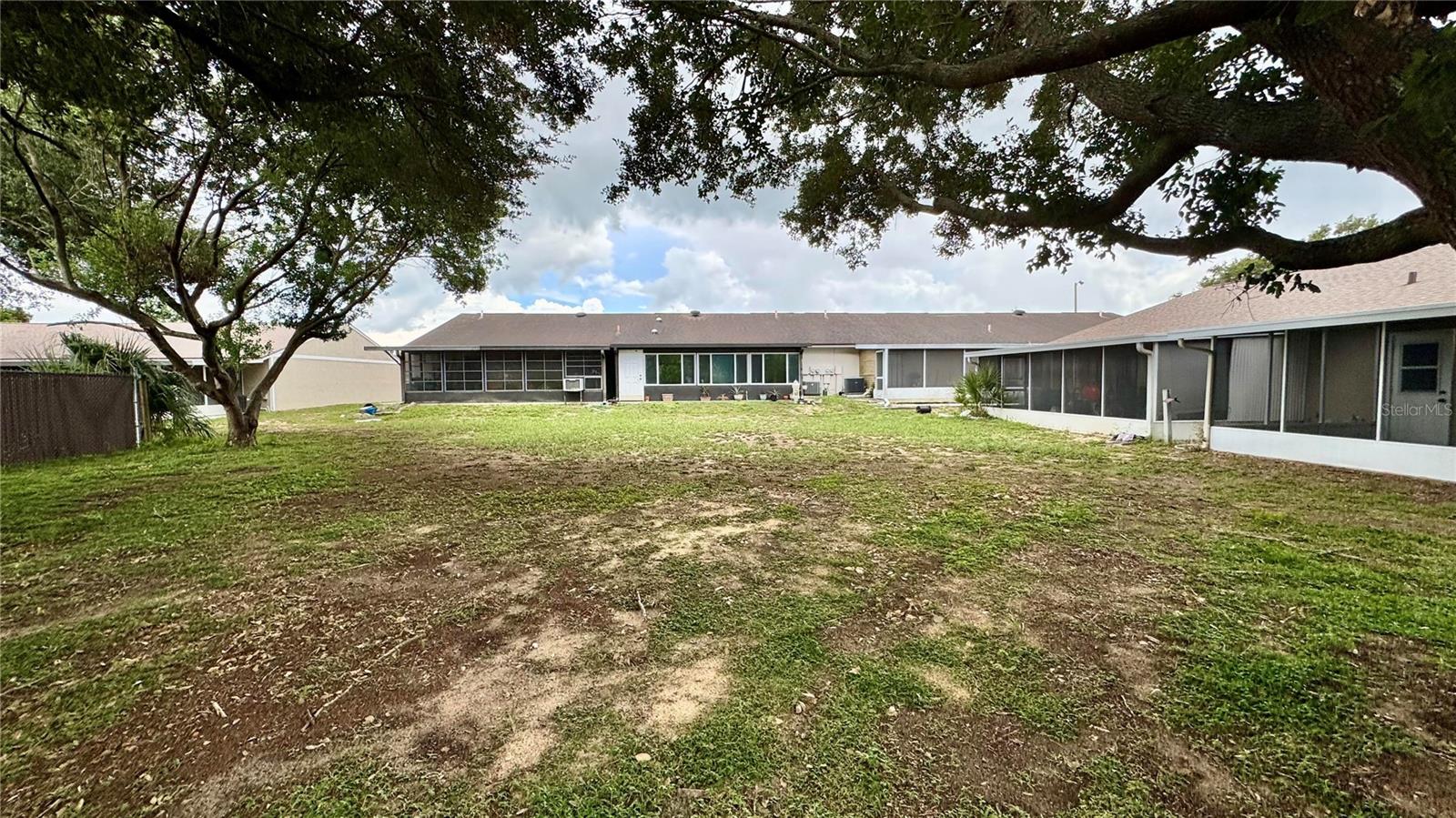 Image 26 of 35 For 12443 Tavares Ridge Circle 74