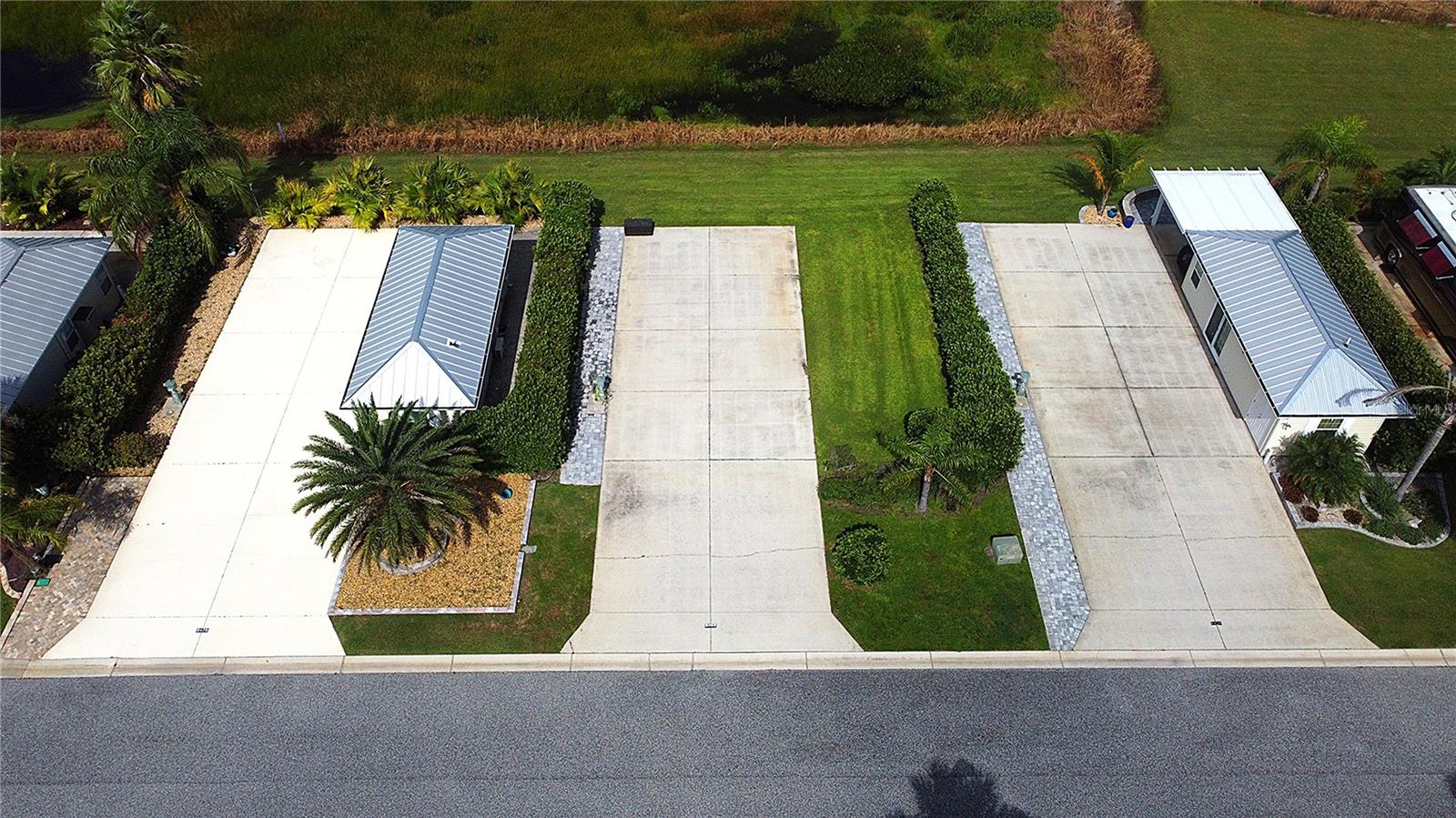 Image 6 of 26 For 9468 49th Terrace