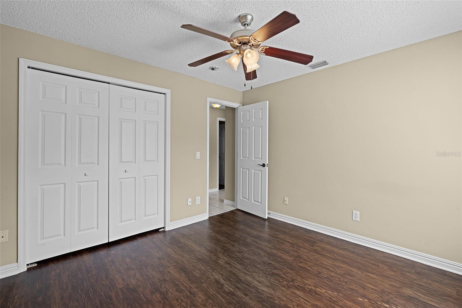 Image 19 of 43 For 9209 Murcott Court