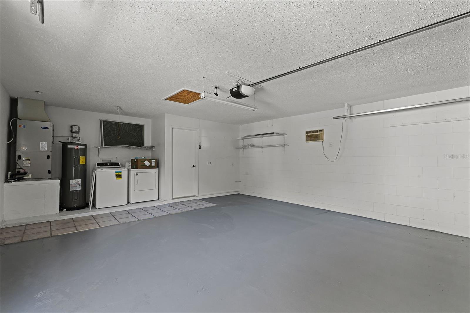 Image 22 of 43 For 9209 Murcott Court