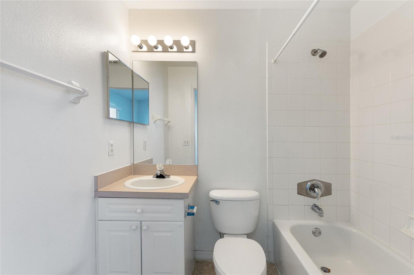 Image 22 of 22 For 110 Coco Plum Drive