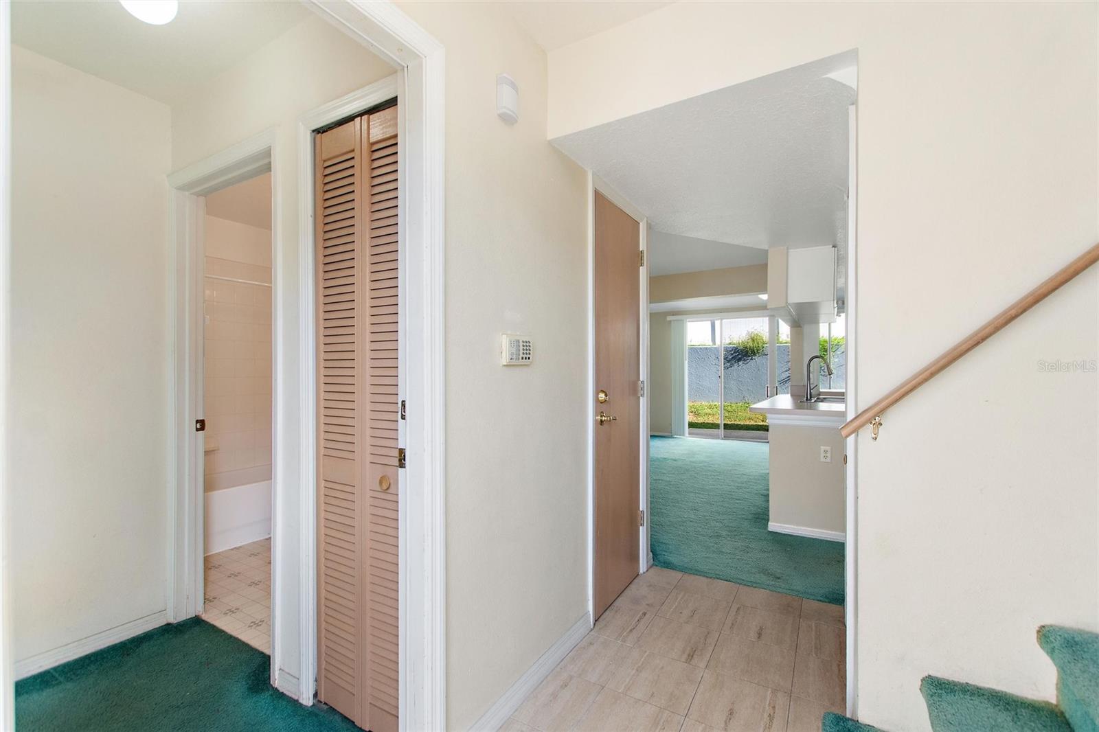 Image 5 of 22 For 110 Coco Plum Drive