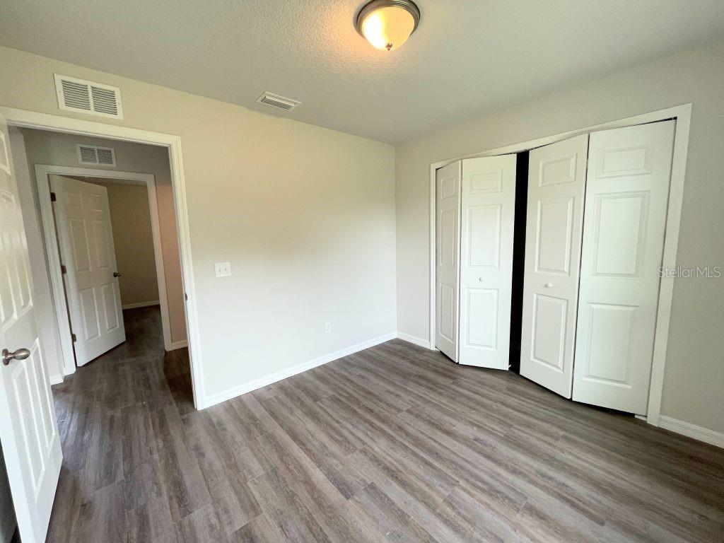 Image 17 of 24 For 4553 E Walker St