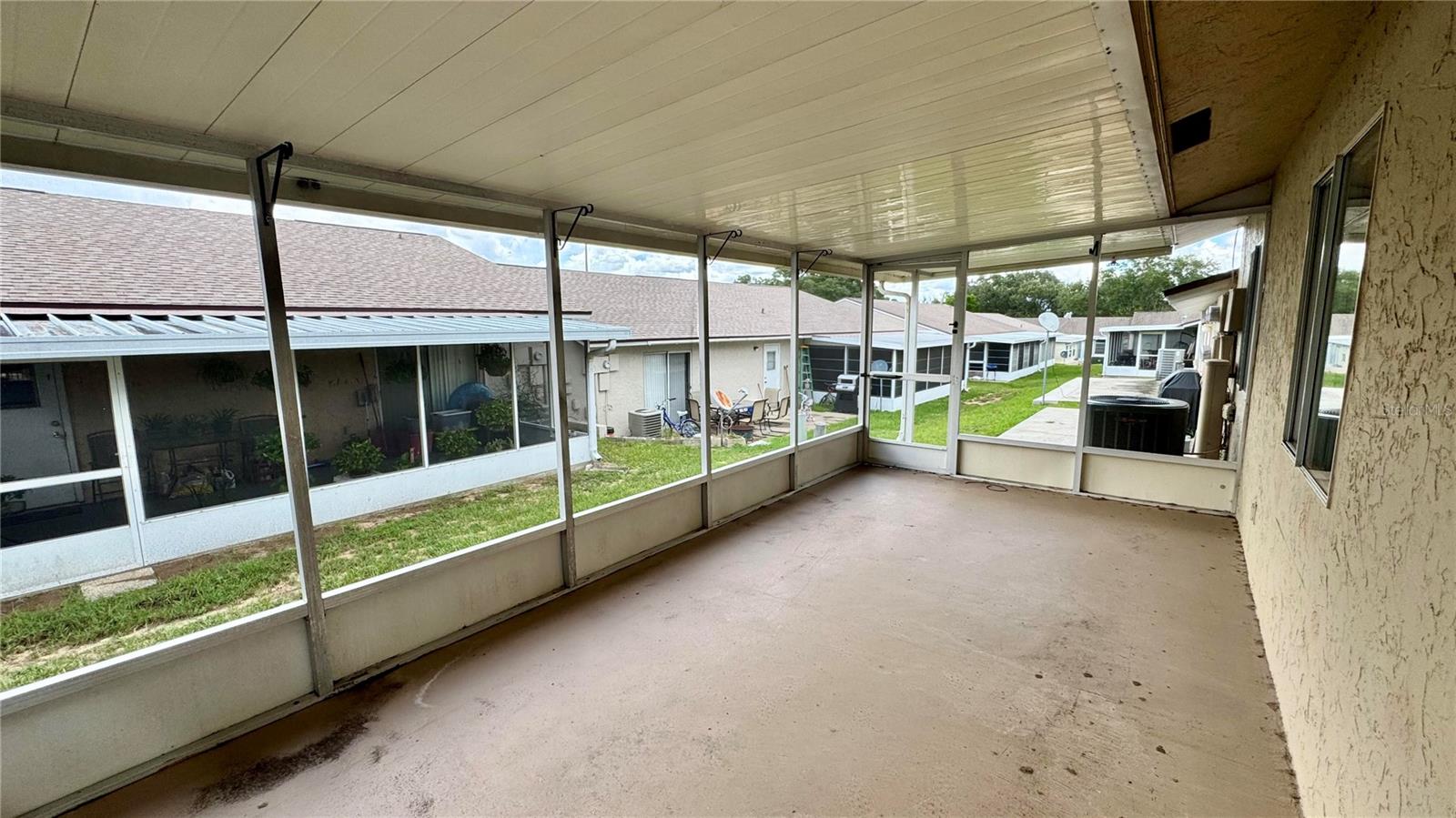 Image 16 of 25 For 30126 Tavares Ridge Boulevard 95