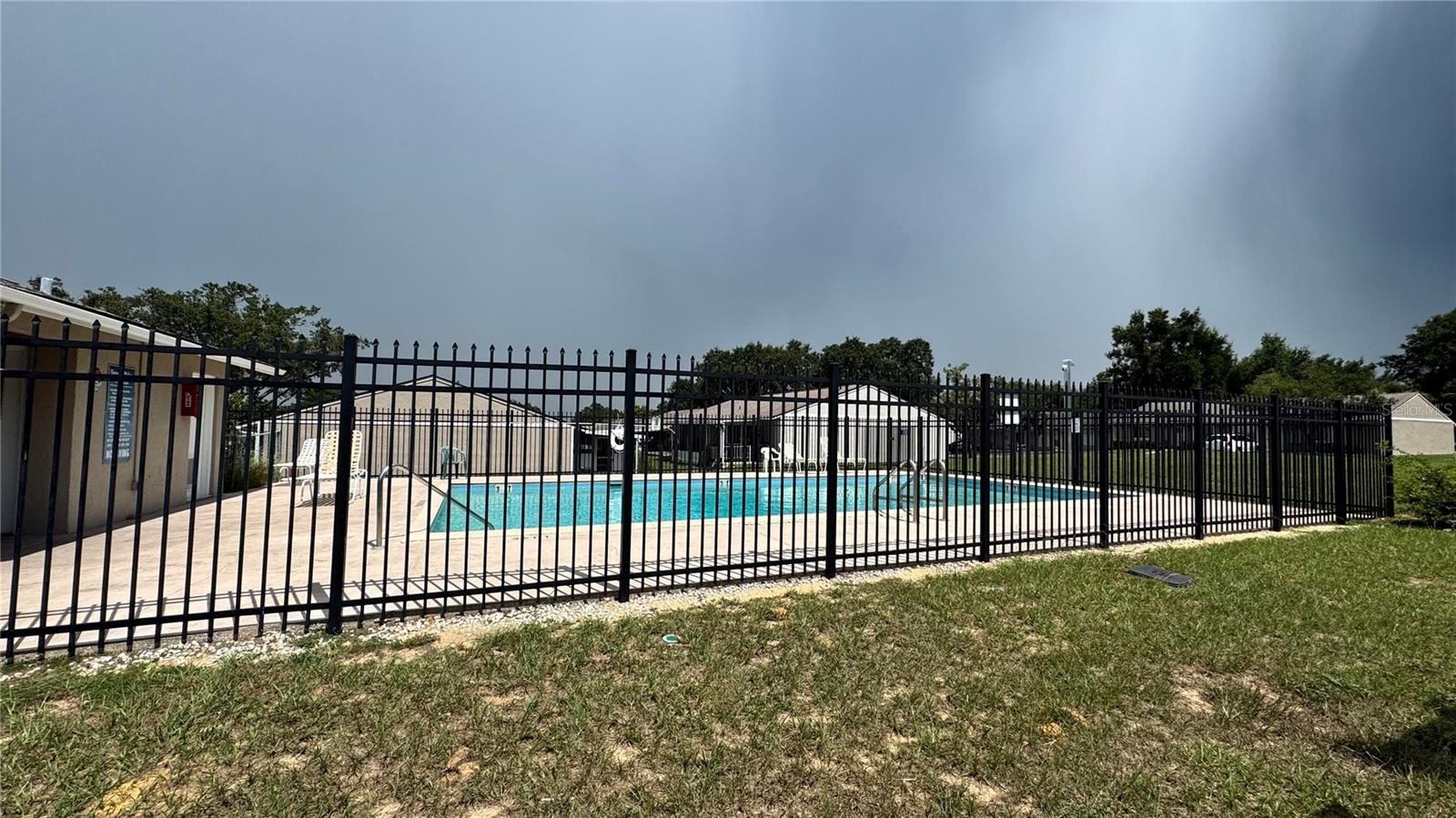 Image 20 of 25 For 30126 Tavares Ridge Boulevard 95