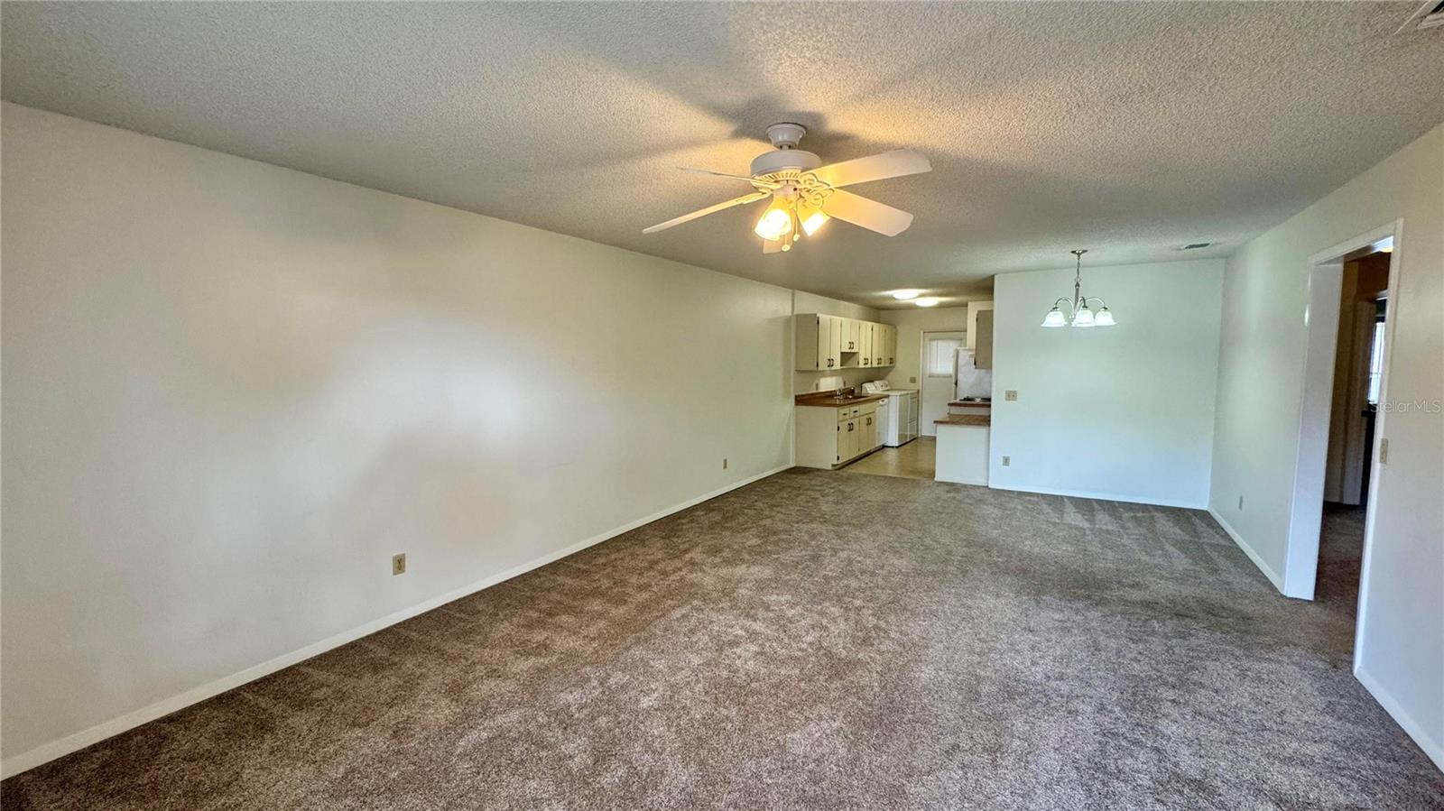 Image 3 of 25 For 30126 Tavares Ridge Boulevard 95