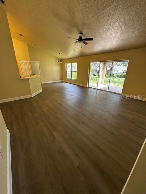 Image 6 of 18 For 10312 Pleasant View Drive
