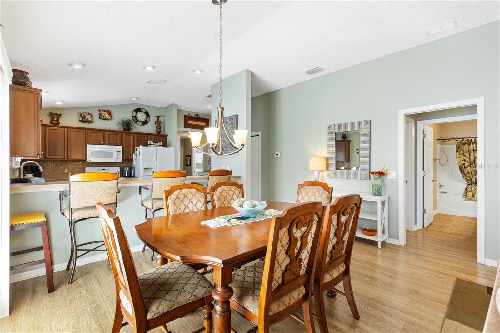 Image 12 of 41 For 552 Audrey Lane