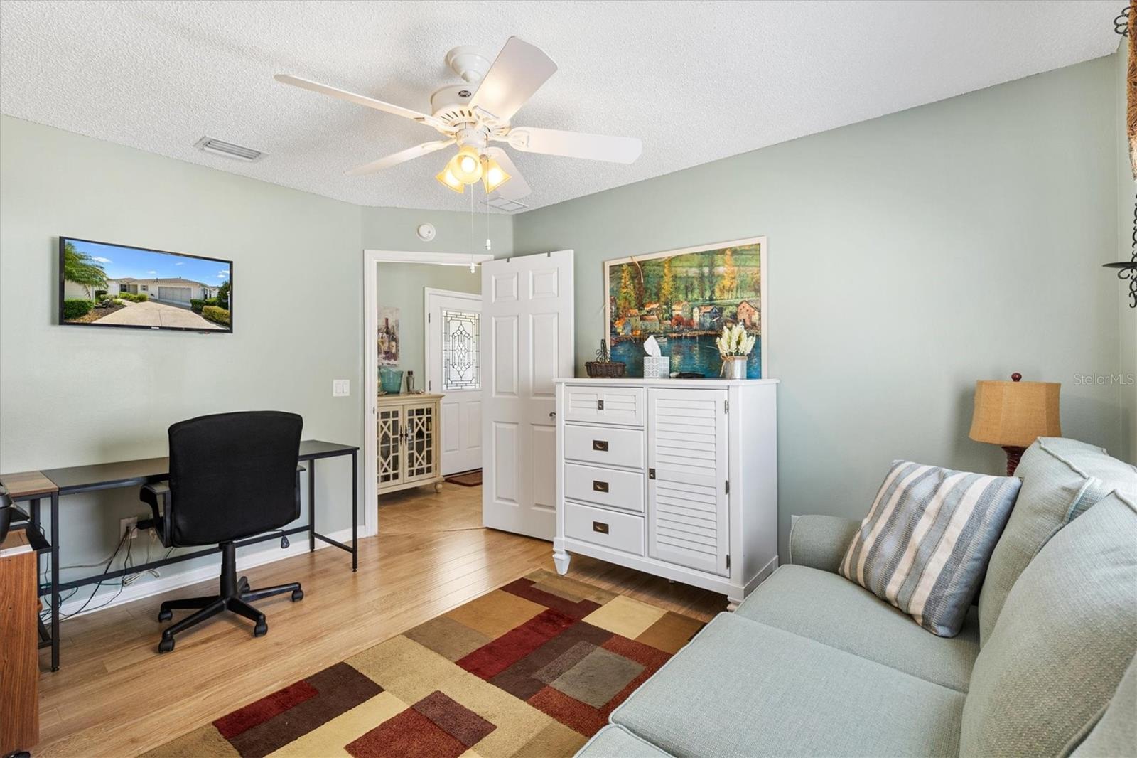 Image 24 of 41 For 552 Audrey Lane