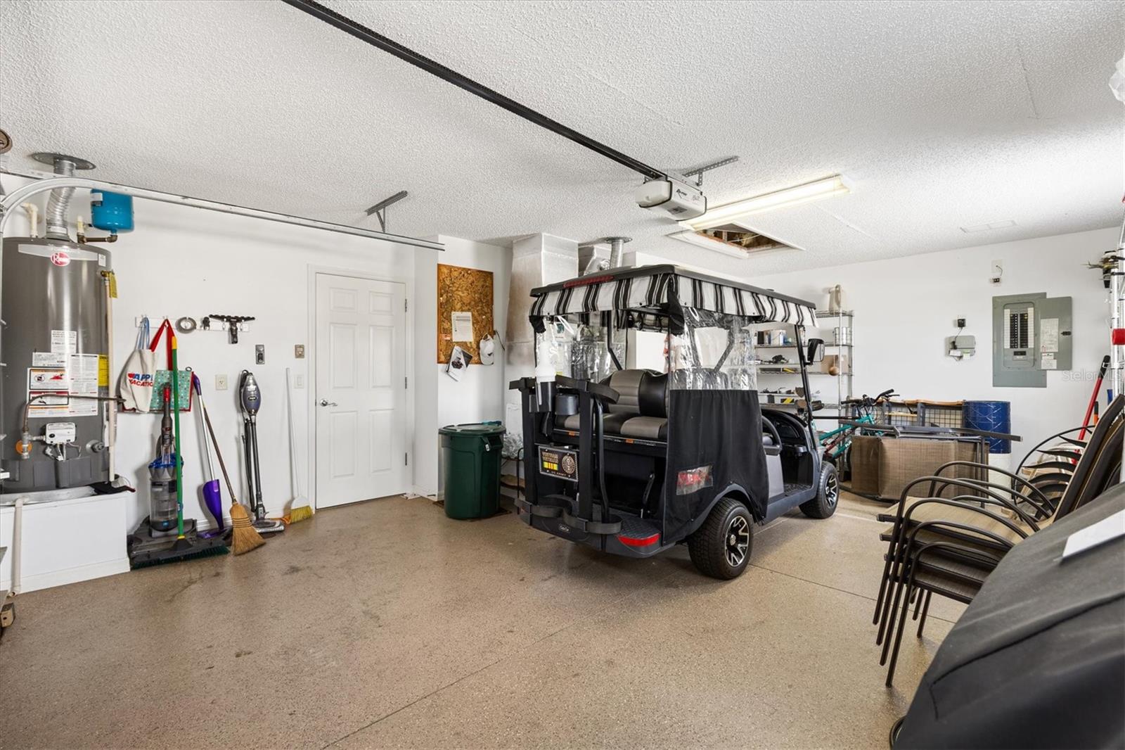 Image 26 of 41 For 552 Audrey Lane