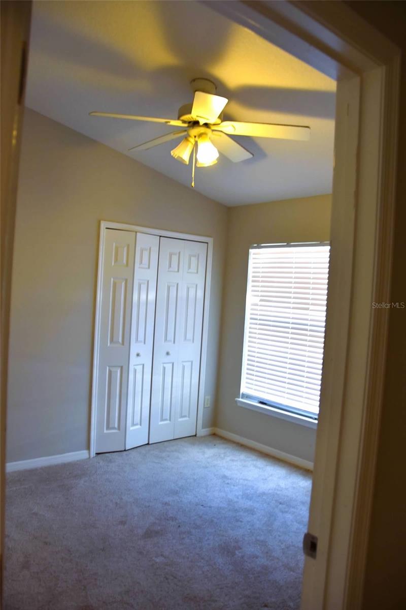 Image 33 of 48 For 10205 Spring Moss Ave