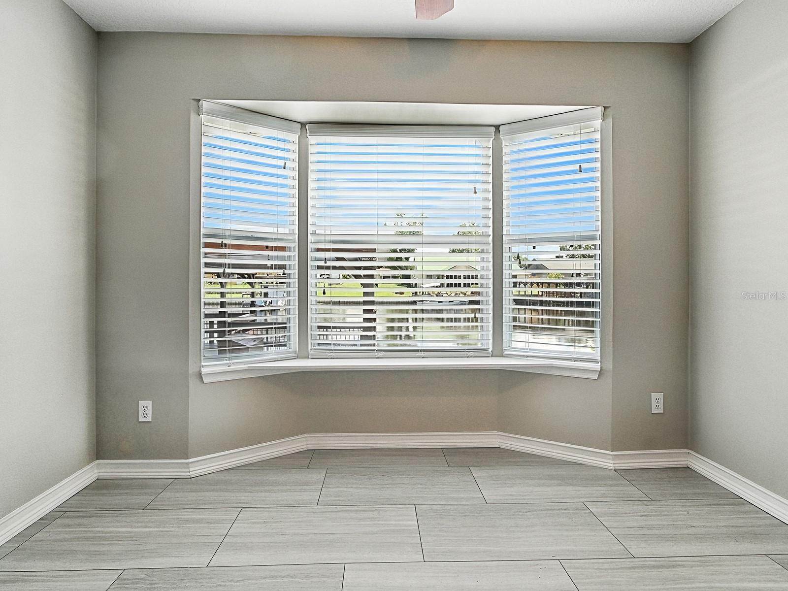 Image 22 of 66 For 26608 Cove Drive