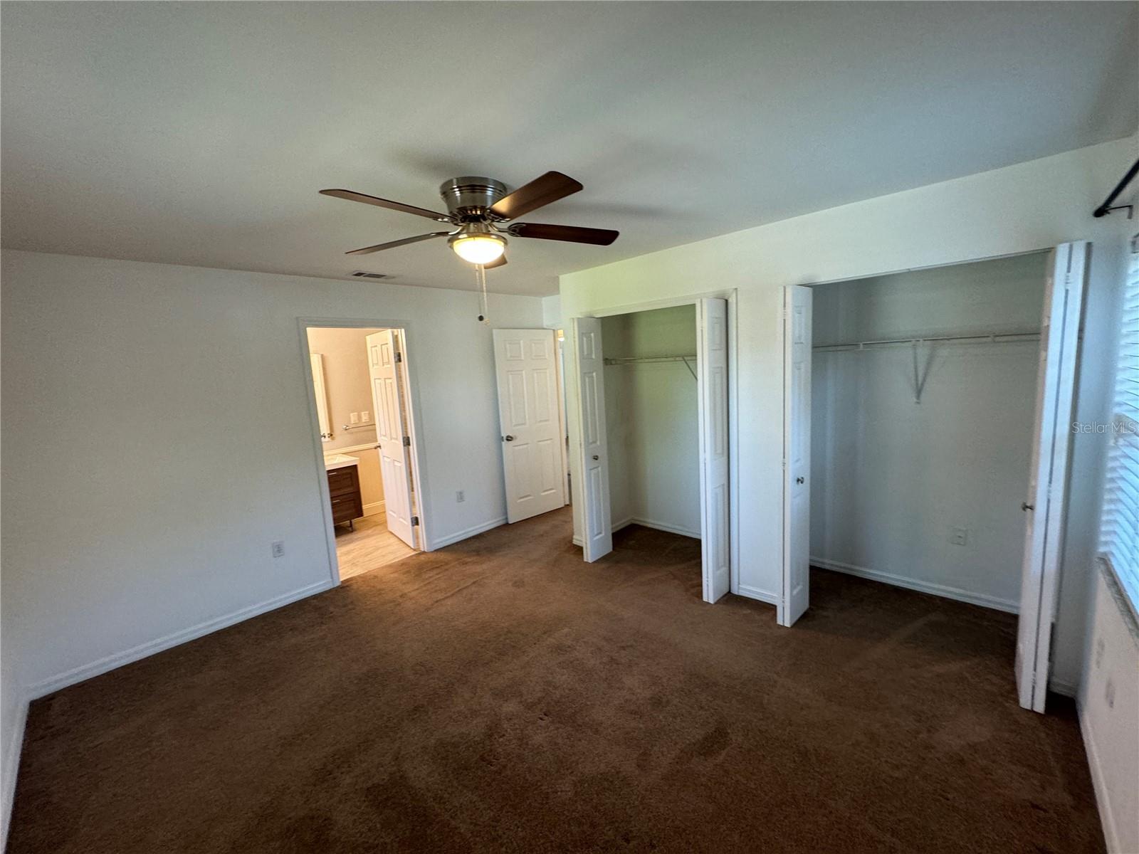 Image 11 of 19 For 5246 Royal Oak Drive