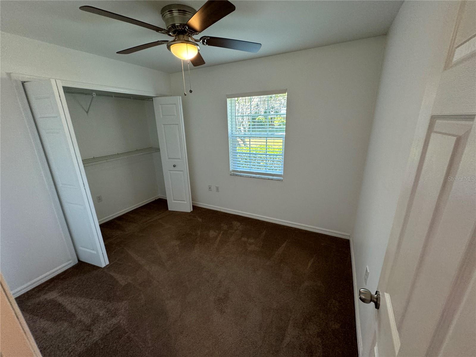 Image 8 of 19 For 5246 Royal Oak Drive