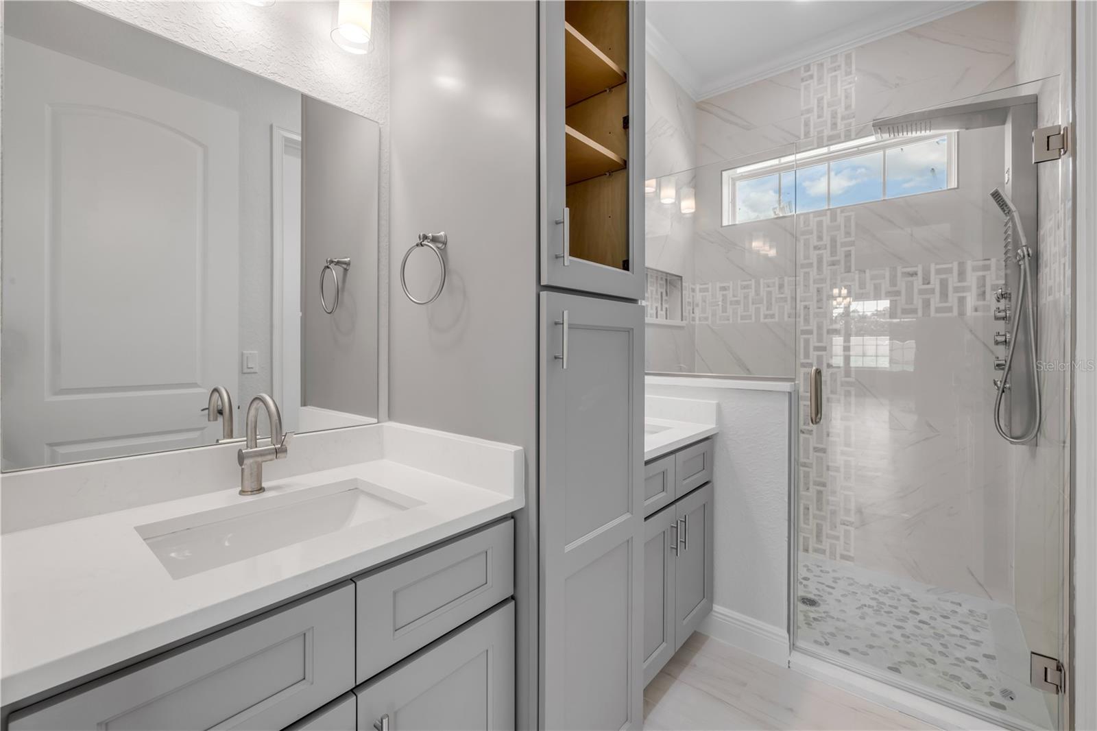 Listing photo id 29 for 4951 125th Loop