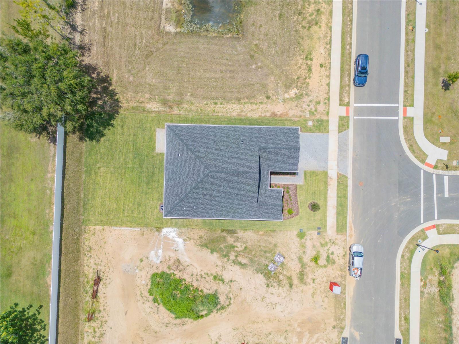 Listing photo id 45 for 4951 125th Loop