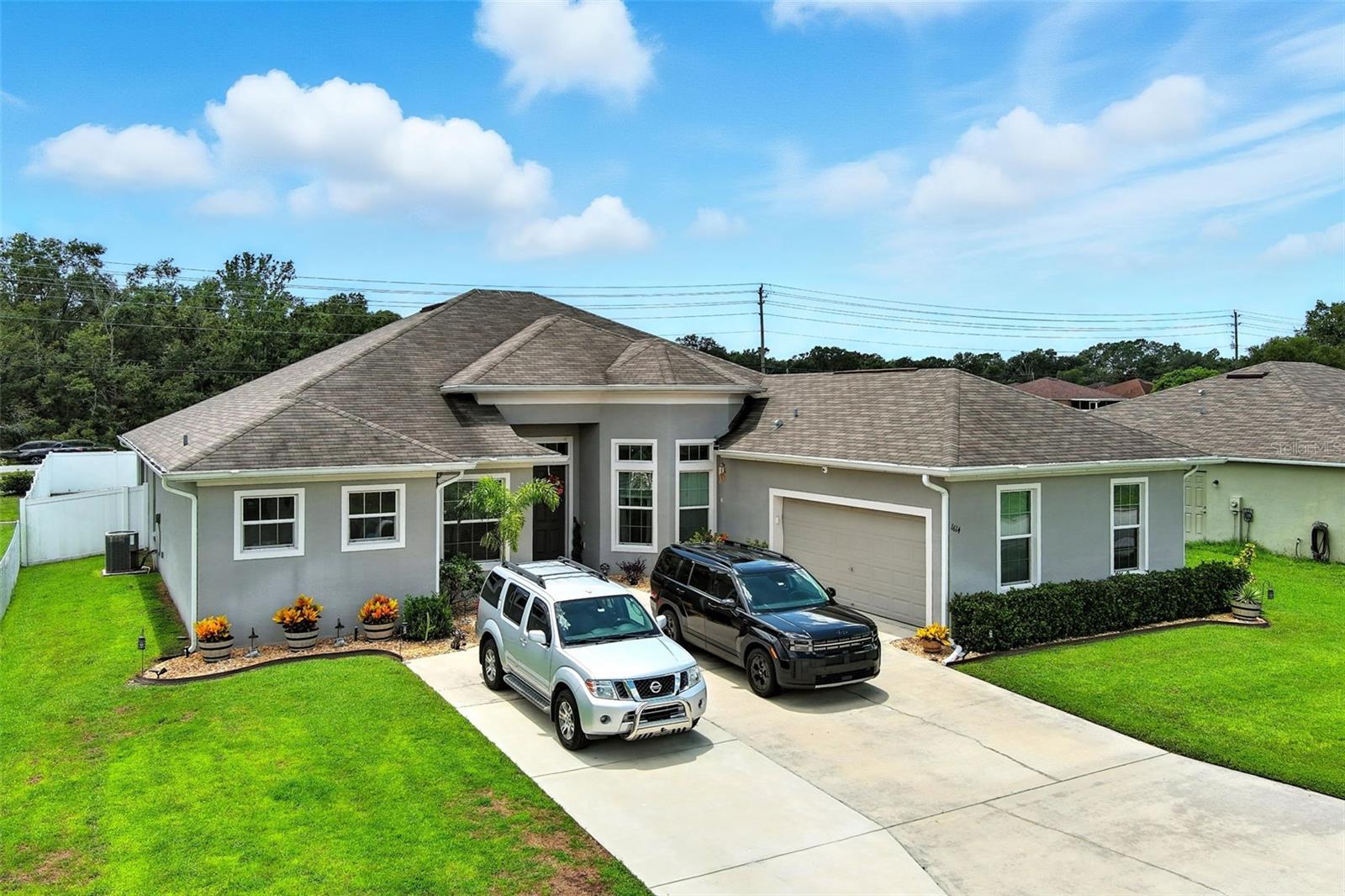 Details for 1614 Prairie Blossom Drive, LAKELAND, FL 33810