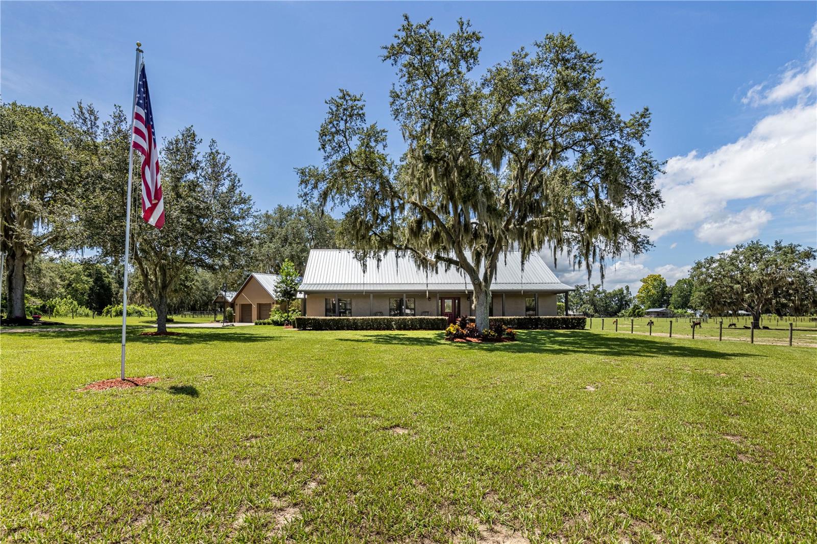 Details for 10640 Em En El Grove Road, LEESBURG, FL 34788