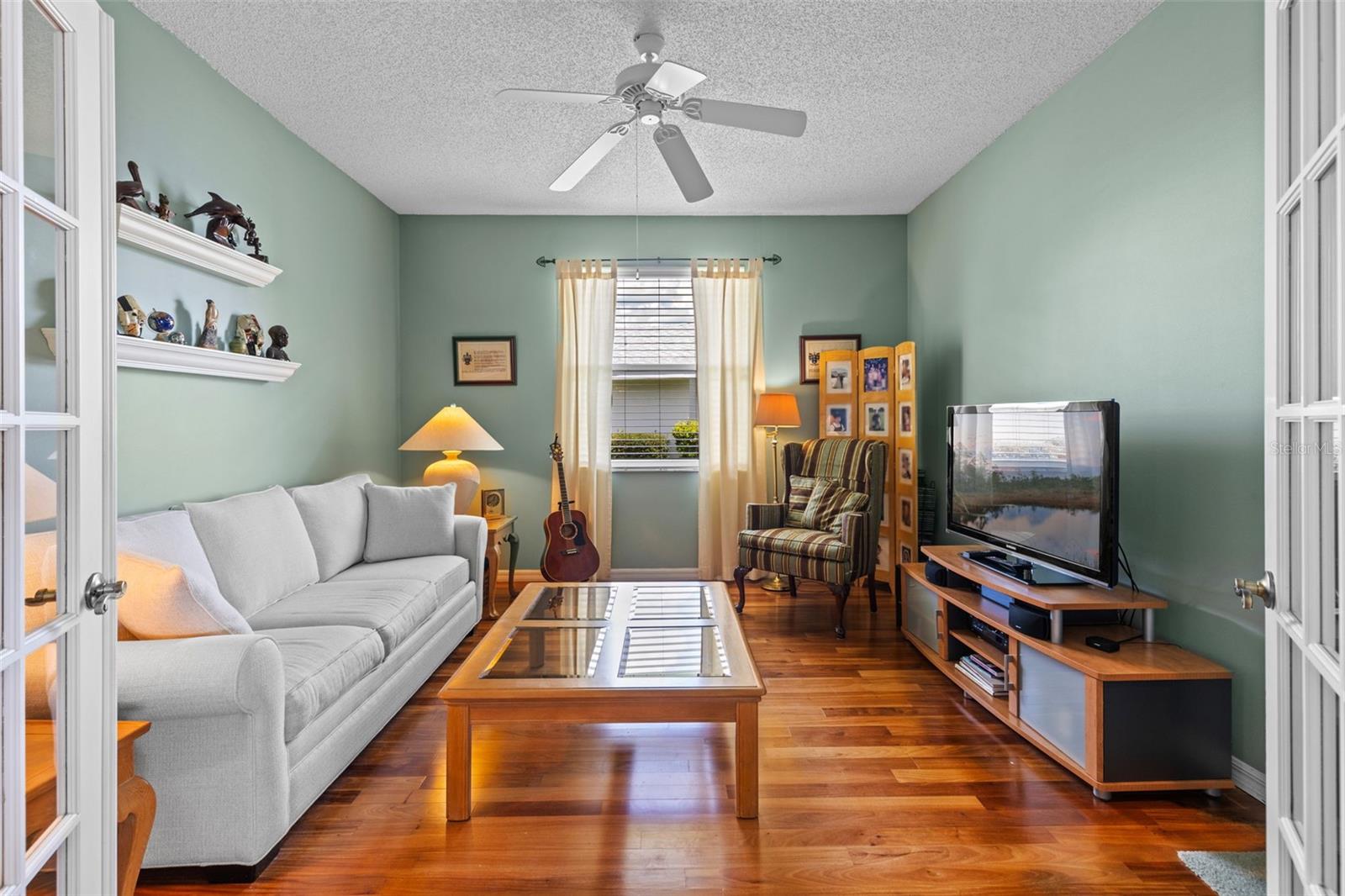 Image 16 of 64 For 4749 St Andrews Arcade