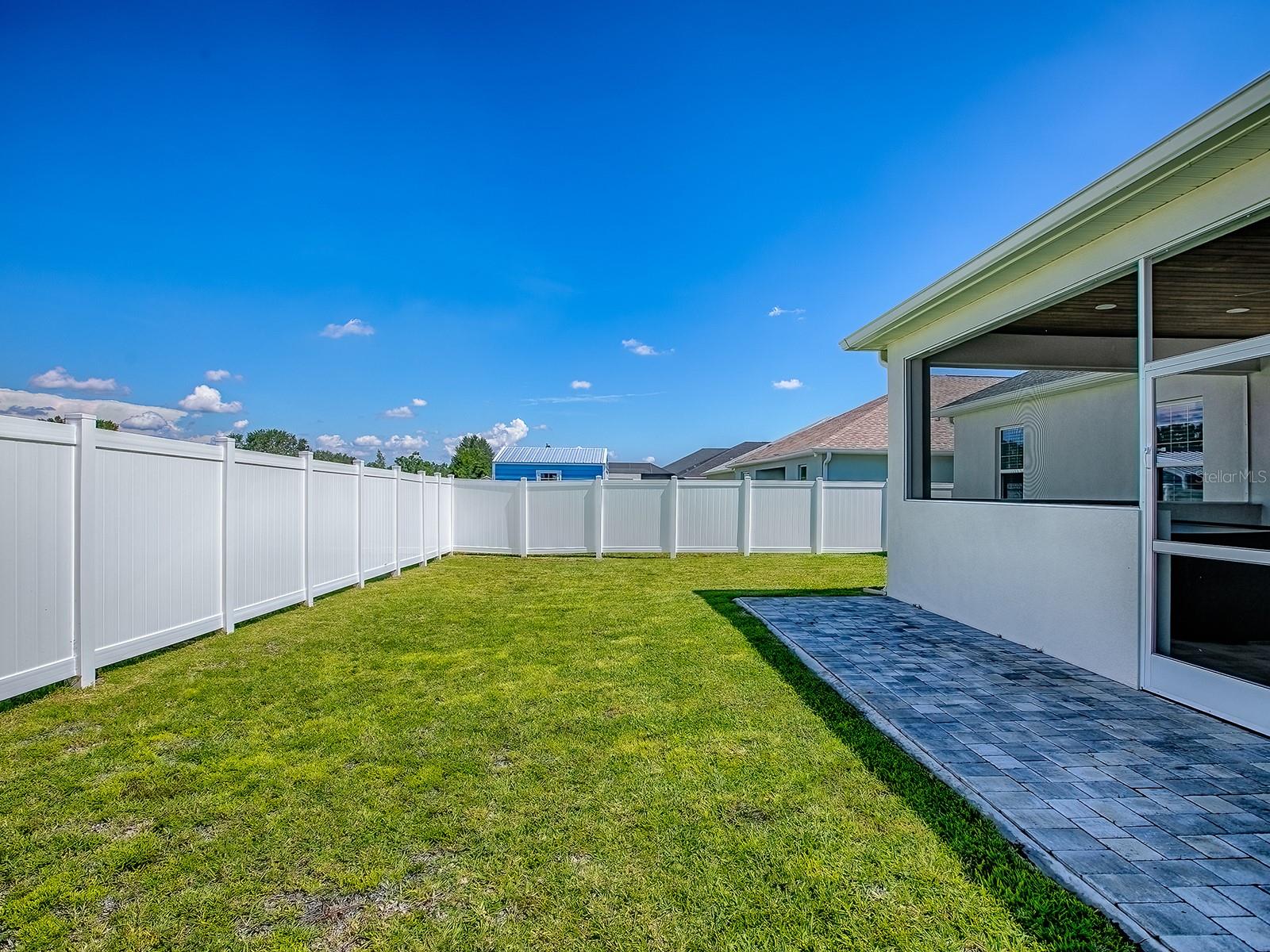 Listing photo id 30 for 12608 49th Drive