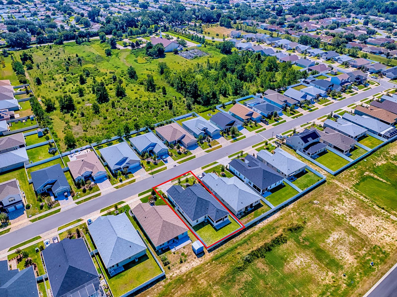 Listing photo id 35 for 12608 49th Drive