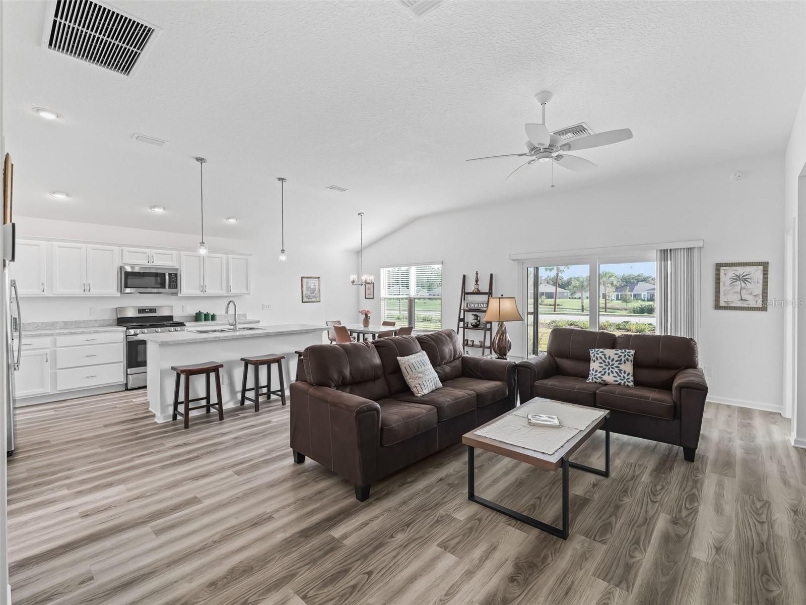 Image 6 of 36 For 7289 Cornwall Way