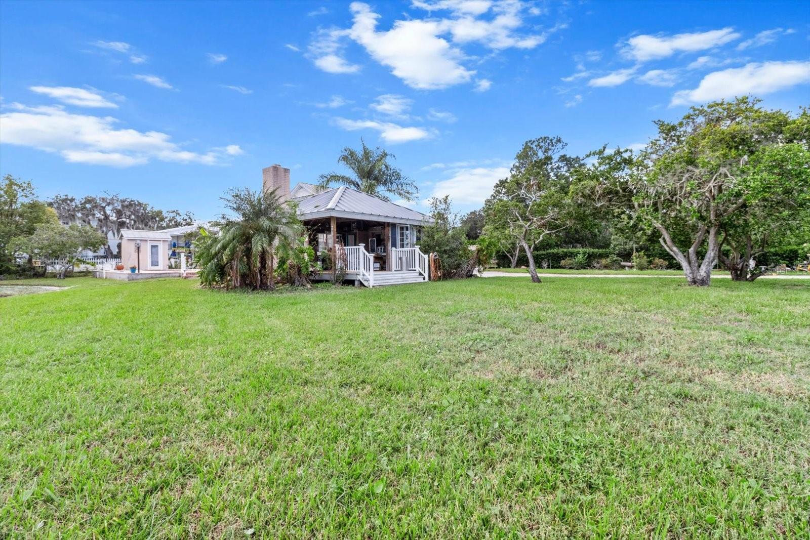 Listing photo id 25 for 519 7th Avenue