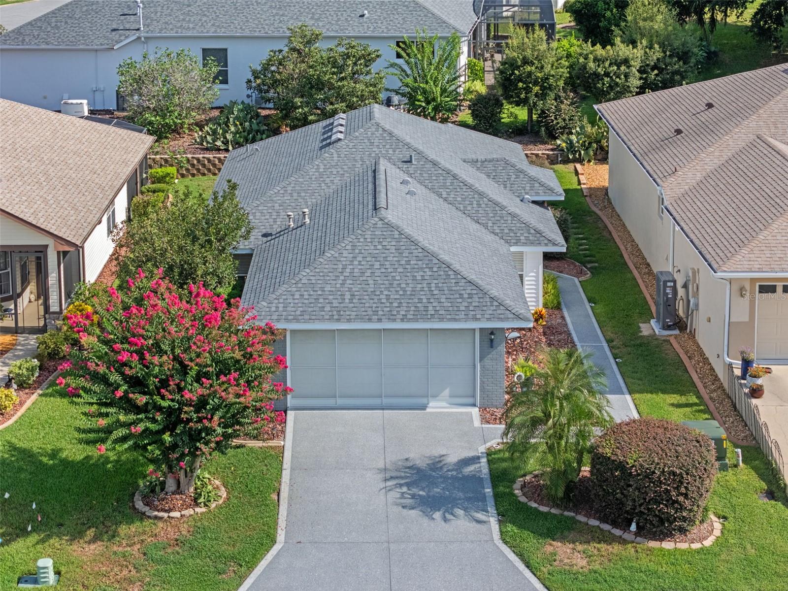 Image 3 of 53 For 4925 Glen Coe Street