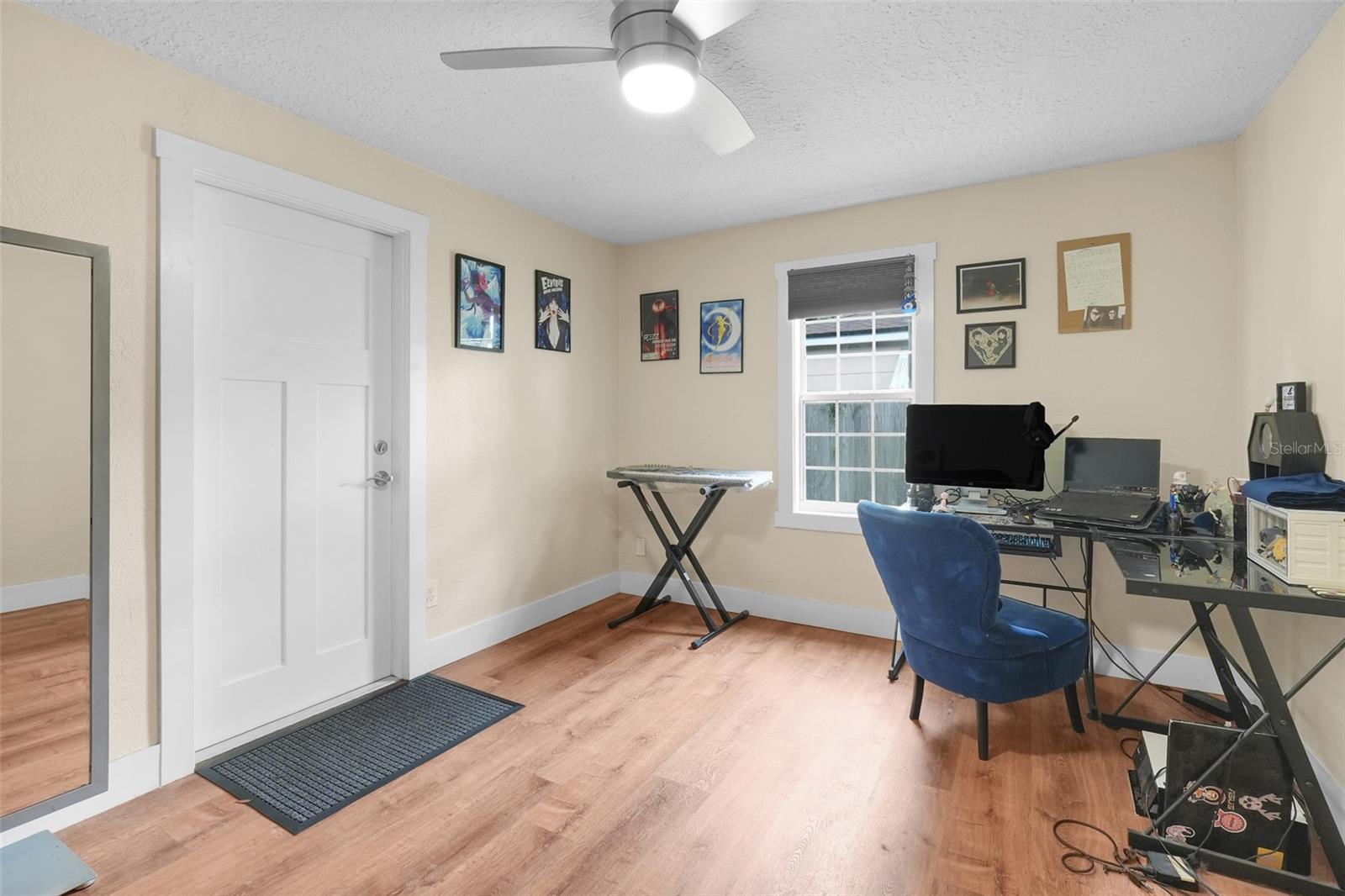 Image 19 of 27 For 3408 Sanford Avenue