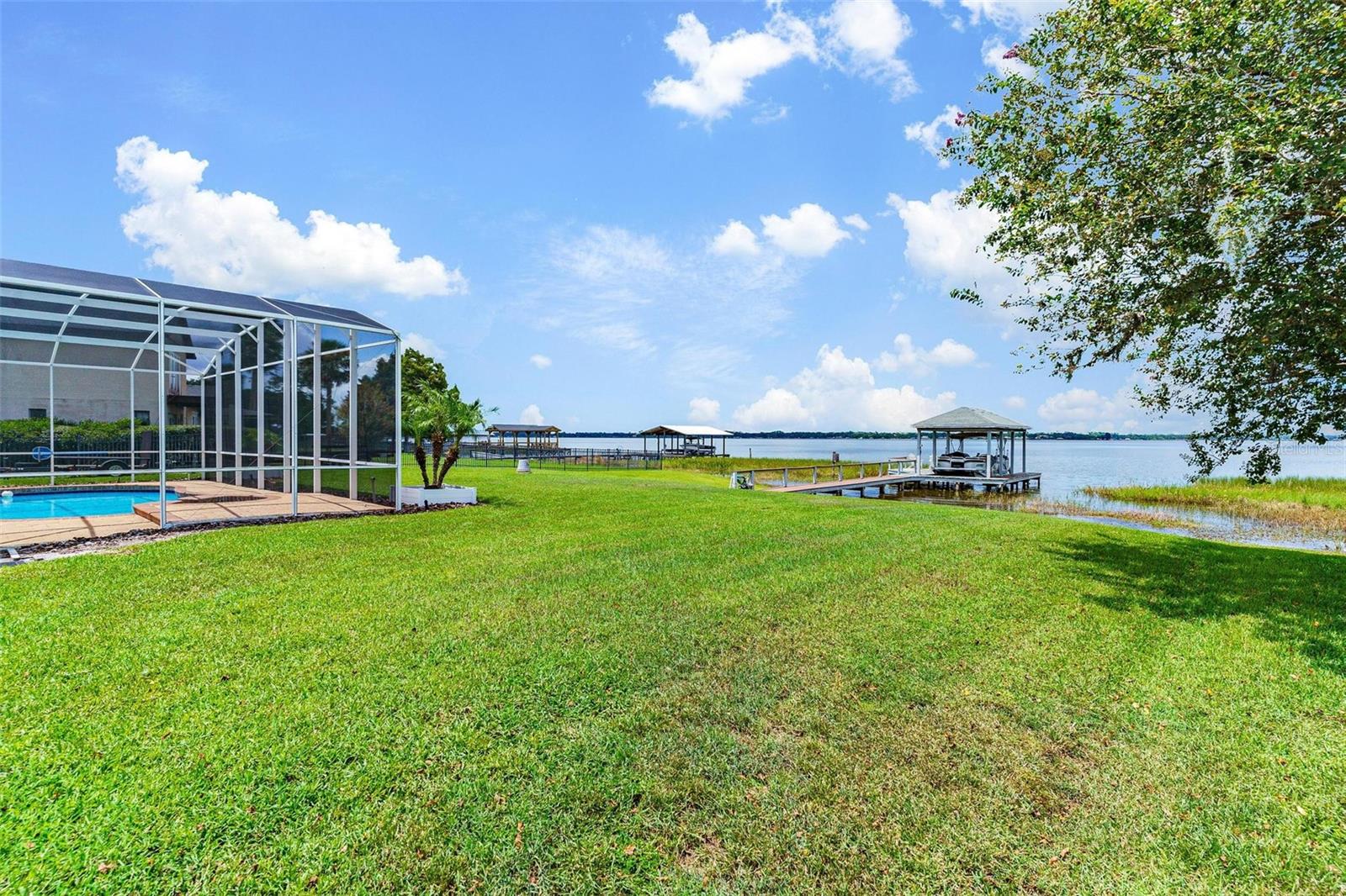 Image 46 of 67 For 16647 Shirley Shores Road