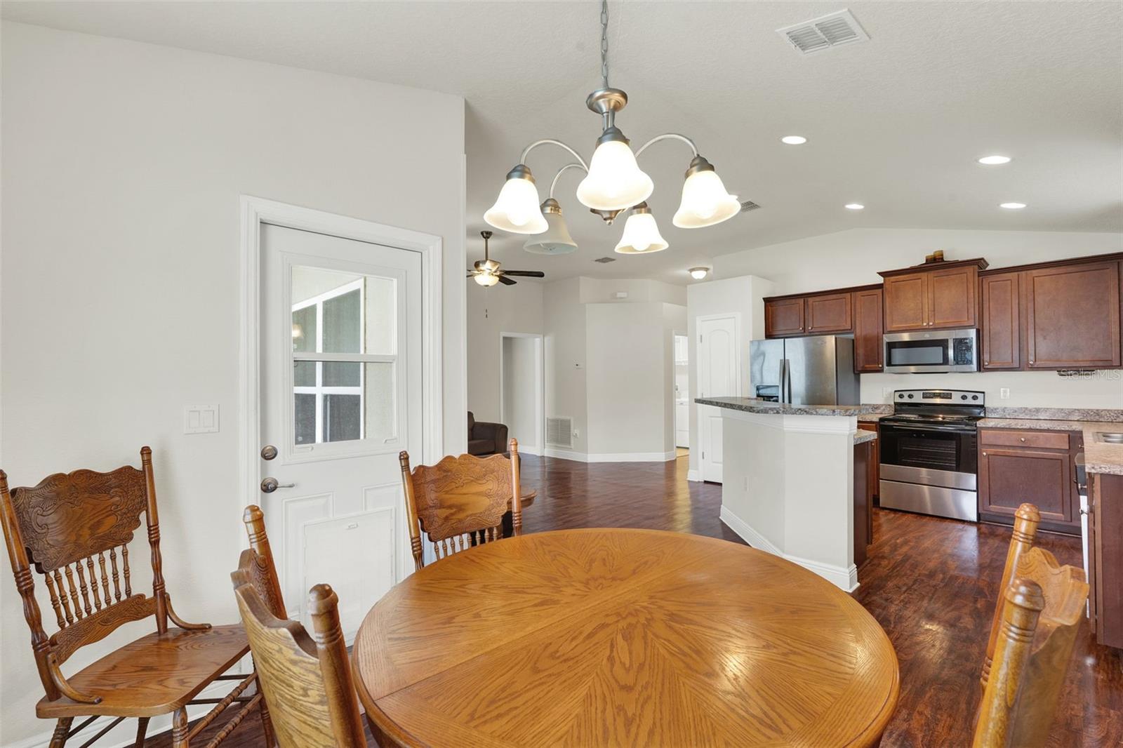 Image 7 of 20 For 4229 Barnsley Lane
