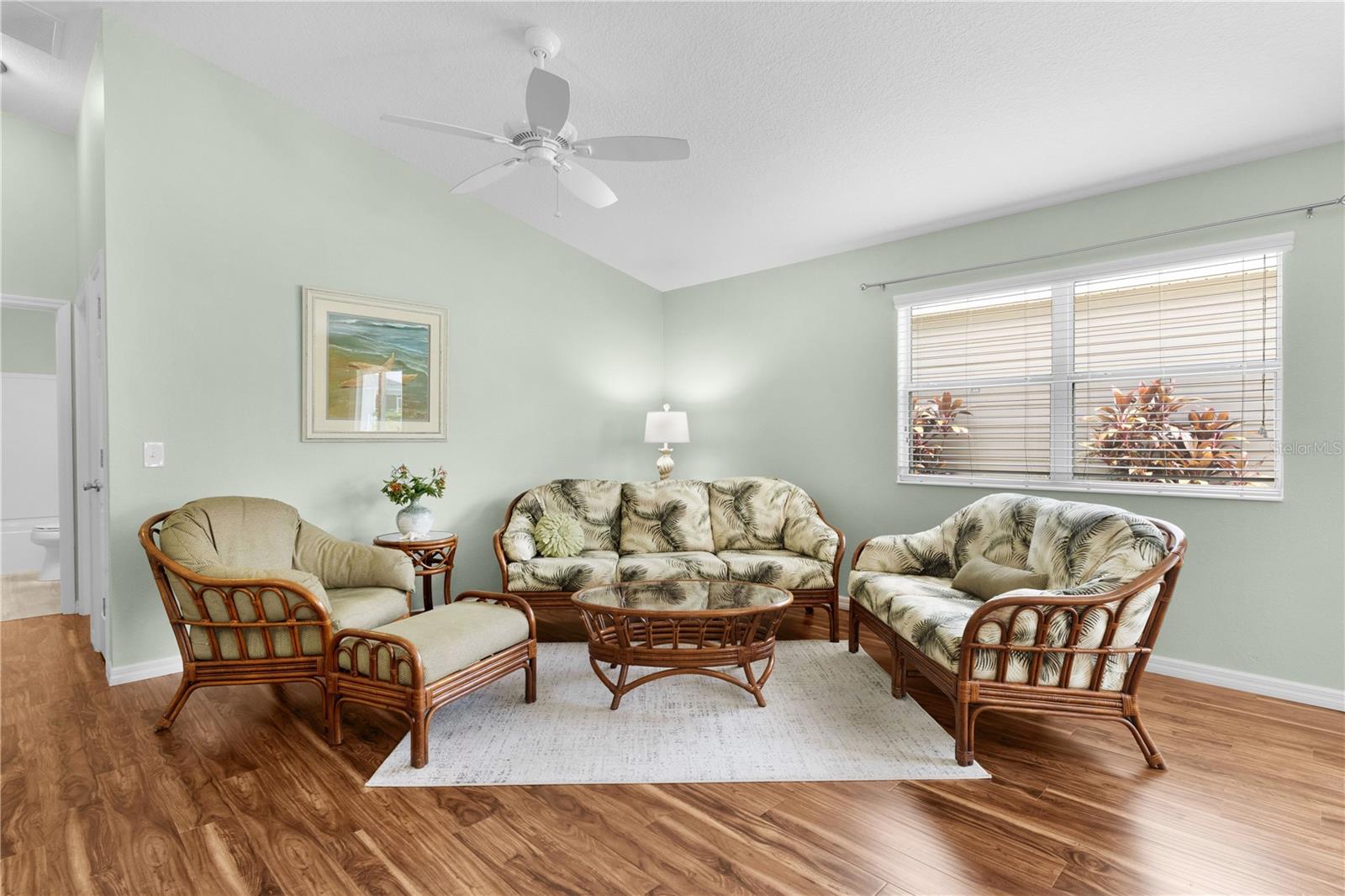 Image 10 of 37 For 3358 Castlegate Court