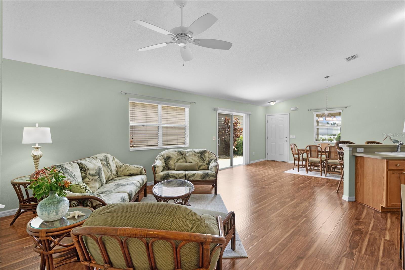 Image 11 of 37 For 3358 Castlegate Court