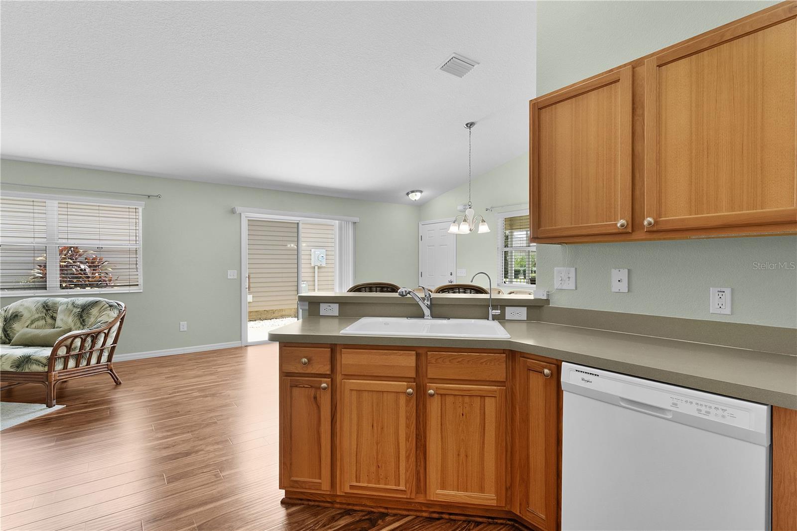 Image 17 of 37 For 3358 Castlegate Court