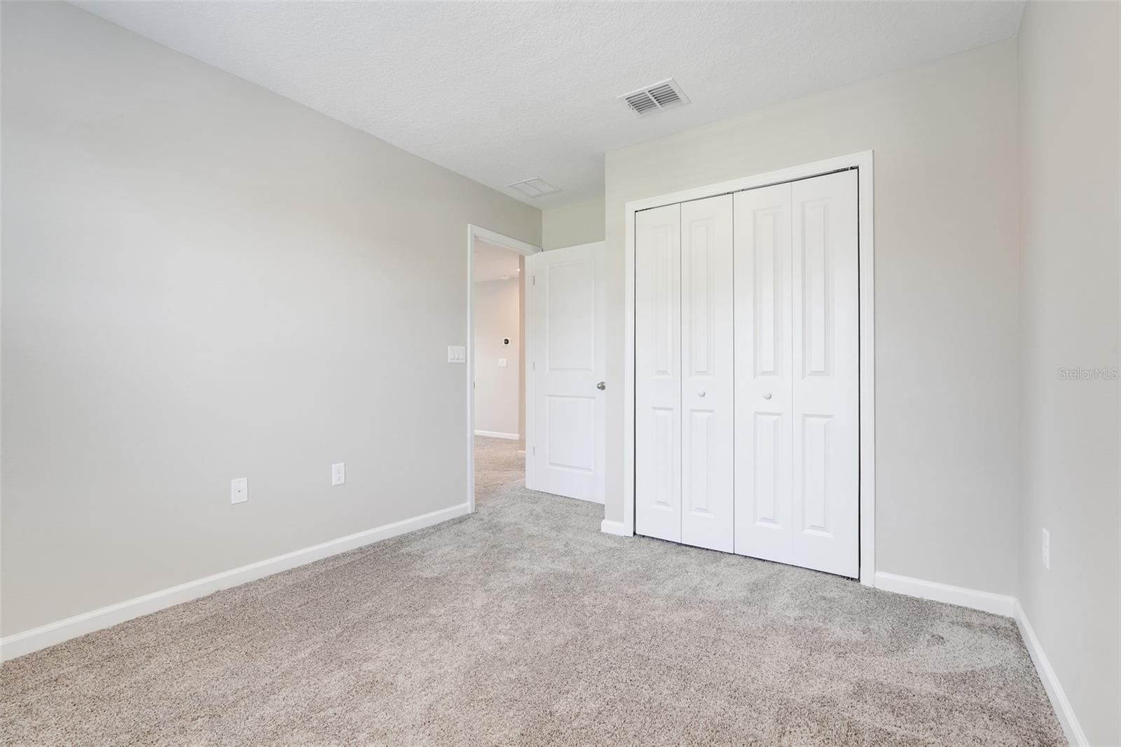 Image 31 of 46 For 853 Blue Creek Drive